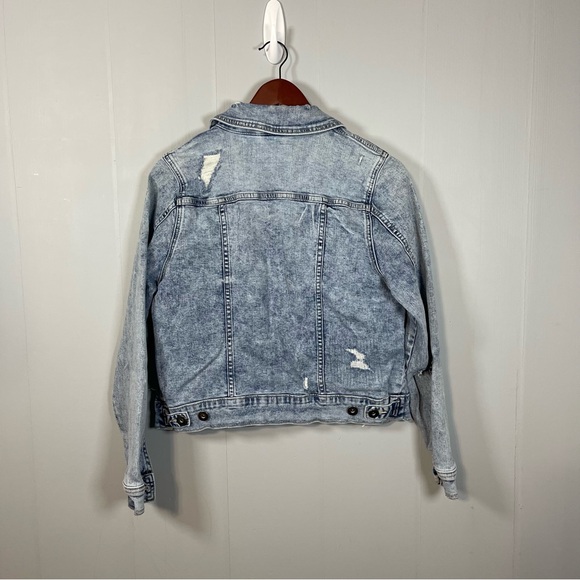 Torrid Denim Jacket Light Wash Distressed Plus Size Casual Layering Grunge - Picture 6 of 13